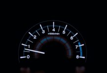 Guida all’acquisto di un’auto elettrica: cosa considerare prima di decidere