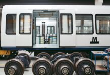 Consigli manutenzione auto elettrica: come effettuare la manutenzione ordinaria correttamente