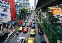 L’evoluzione delle infrastrutture di ricarica per le auto elettriche: tutte le novità del settore