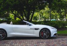 Guida all’acquisto auto elettrica per risparmiare sulla bolletta energetica: consigli e suggerimenti