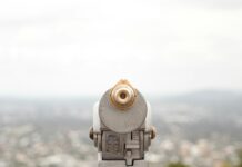 Approfondimenti sull’utilizzo di una vettura elettrica: vantaggi e svantaggi in dettaglio