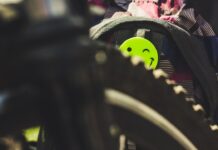 Manutenzione auto elettrica: Guida completa per cambiare pastiglie e freni