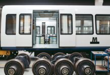 I consigli per la manutenzione delle auto elettriche: come preservare la batteria in salute