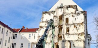 Sistemi di assistenza alla guida delle auto elettriche: scopri i vantaggi e i limiti