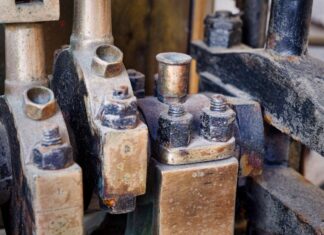 I migliori consigli per una corretta manutenzione delle gomme di un’auto elettrica: scopri come effettuarla