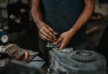 Consigli di manutenzione per batterie auto elettriche: come mantenerle in condizioni ottimali