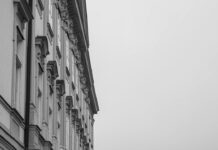 Guida all’acquisto: Come effettuare un test drive di un’auto elettrica in modo efficace