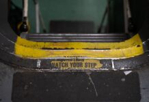 I migliori consigli per la manutenzione e conservazione di un’auto elettrica durante l’inverno