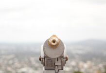 Approfondimenti: La storia dell’evoluzione delle auto elettriche – Scopri l’evoluzione di questa tecnologia green!