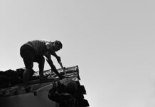 Consigli per la manutenzione: i migliori prodotti per la pulizia delle auto elettriche