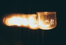 Scopri le tecnologie più innovative delle auto elettriche – Approfondimenti