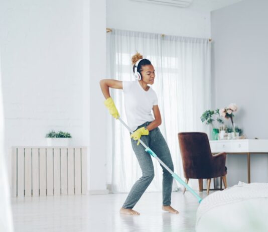 Consigli pratici per la manutenzione delle auto elettriche: ecco come effettuare la manutenzione ordinaria