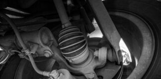 Consigli per la manutenzione dell’auto elettrica: i controlli da fare regolarmente