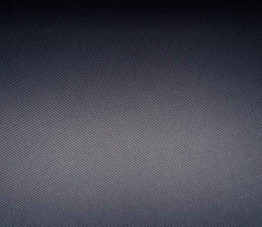 Guida all’acquisto di un’auto elettrica: scopri gli incentivi fiscali disponibili