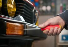 Consigli per proteggere la carrozzeria della tua auto elettrica: scopri come effettuare la manutenzione corretta
