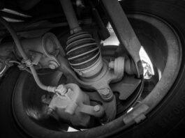 5 consigli per la manutenzione del sistema frenante di un’auto elettrica: come mantenerlo efficiente