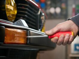 Consigli per la manutenzione dell’auto elettrica: proteggere la vernice con questi semplici passaggi